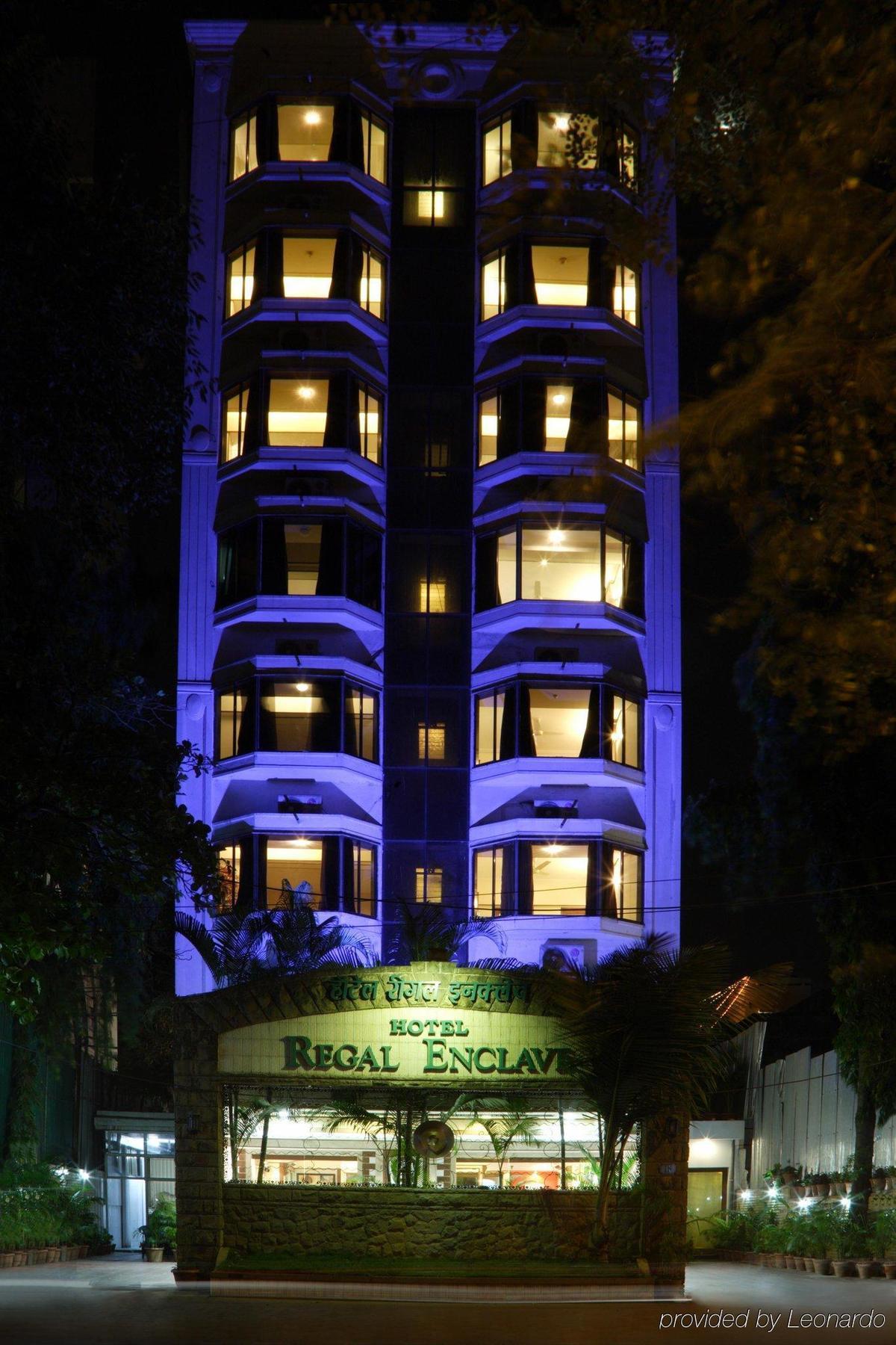 Regal Enclave Hotel Bombaim Exterior foto